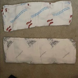 Swaddle set of 2